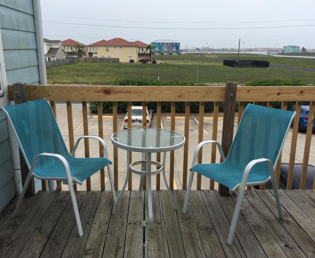 Corpus Christi Beachside Condo: Padre Island Retreat Exterior photo